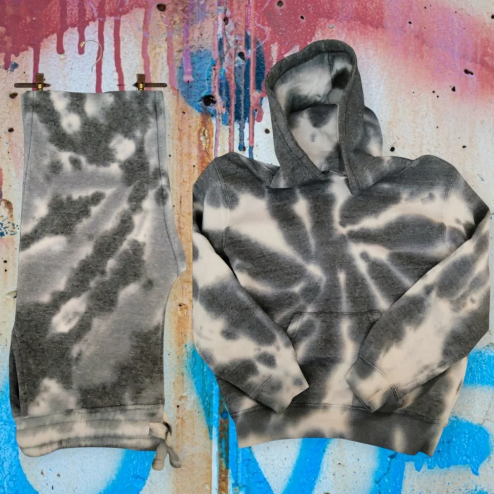 Tie Dye Design Hoodie and Sweatpants Set